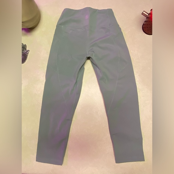 Til You Collapse Capri leggings - Picture 2 of 4